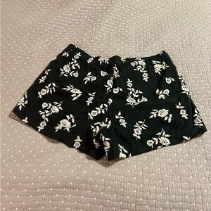 Abercrombie & Fitch Black Floral High Waist Shorts Size XL Linen Blend $79